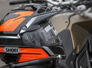 Shoei Hornet ADV – kask na szosę i bezdroża