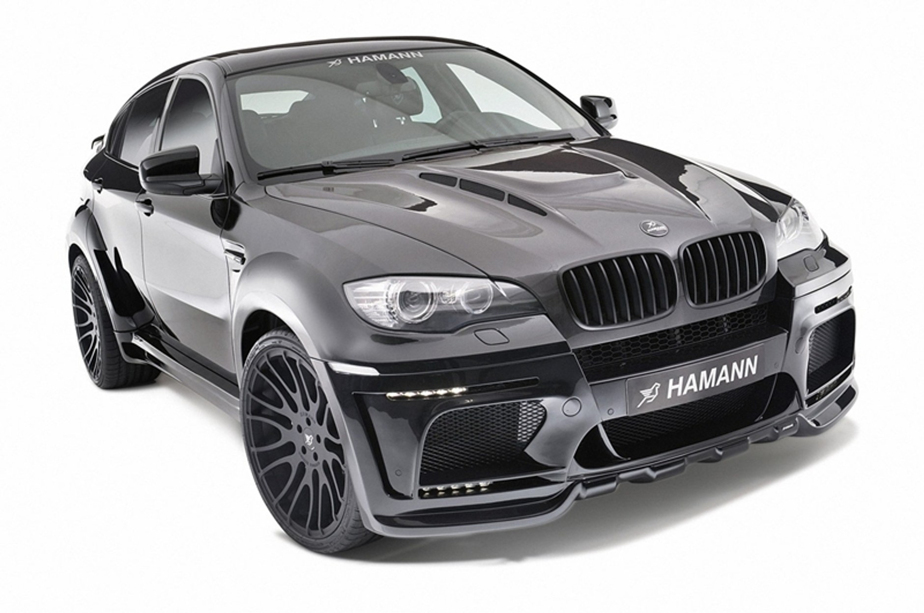BMW X6 Tycoon Evo M ma gwiazdy na podsufitce