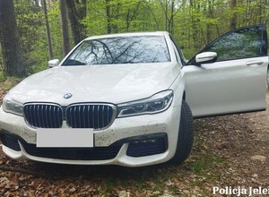 Chciał sprzedać swoje BMW. Nie przypuszczał, że tak to się skończy