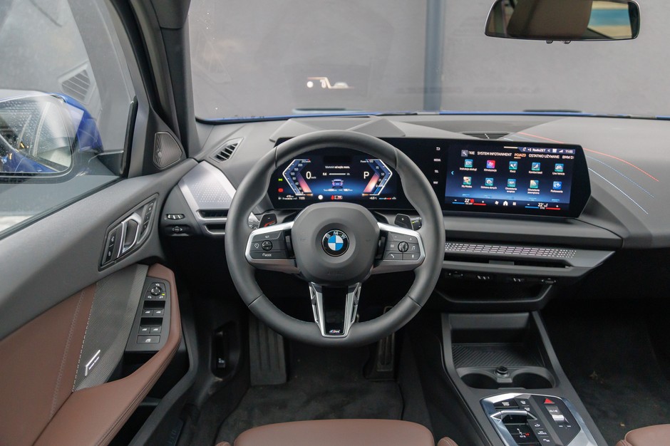 2025 BMW 120