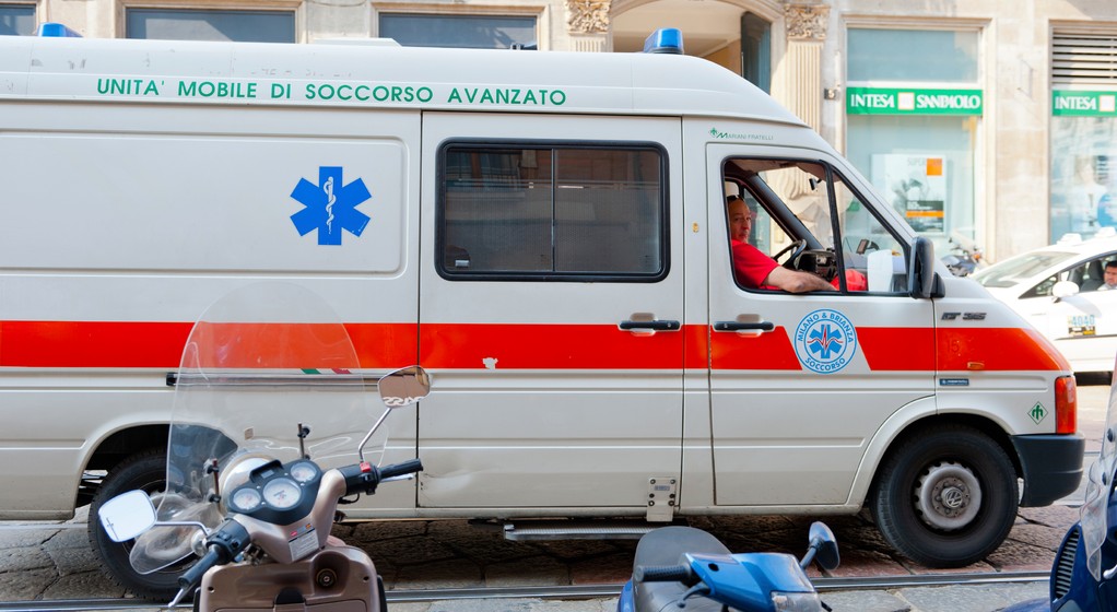 ambulans/włochy