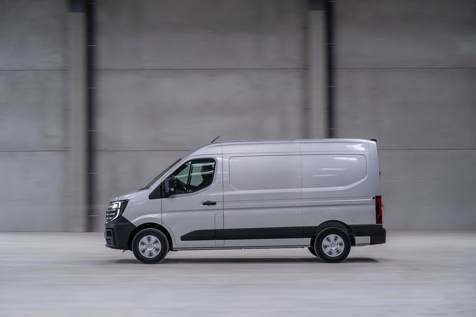 Nissan Interstar III