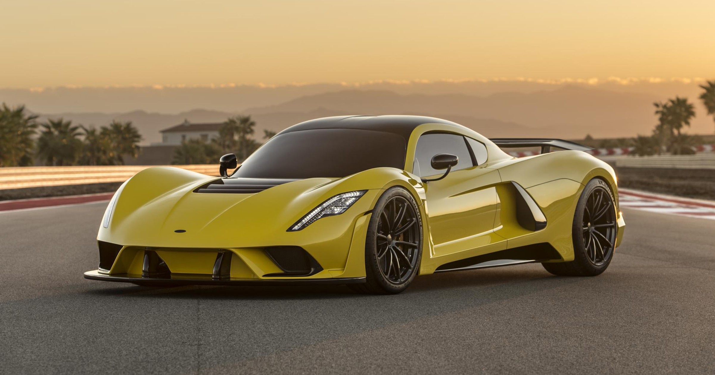 Hennessey Venom F5 – Chiron chowa ogon pod siebie...
