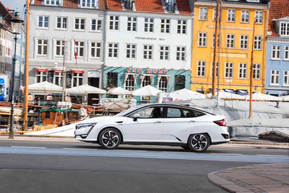 Honda Clarity Fuel Cell