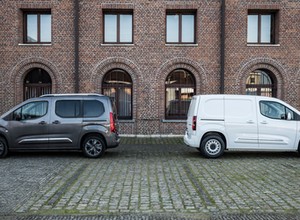 Właściciele Toyot znowu muszą jechać do ASO. Tym razem firma wzywa niemal 11 tys. pojazdów