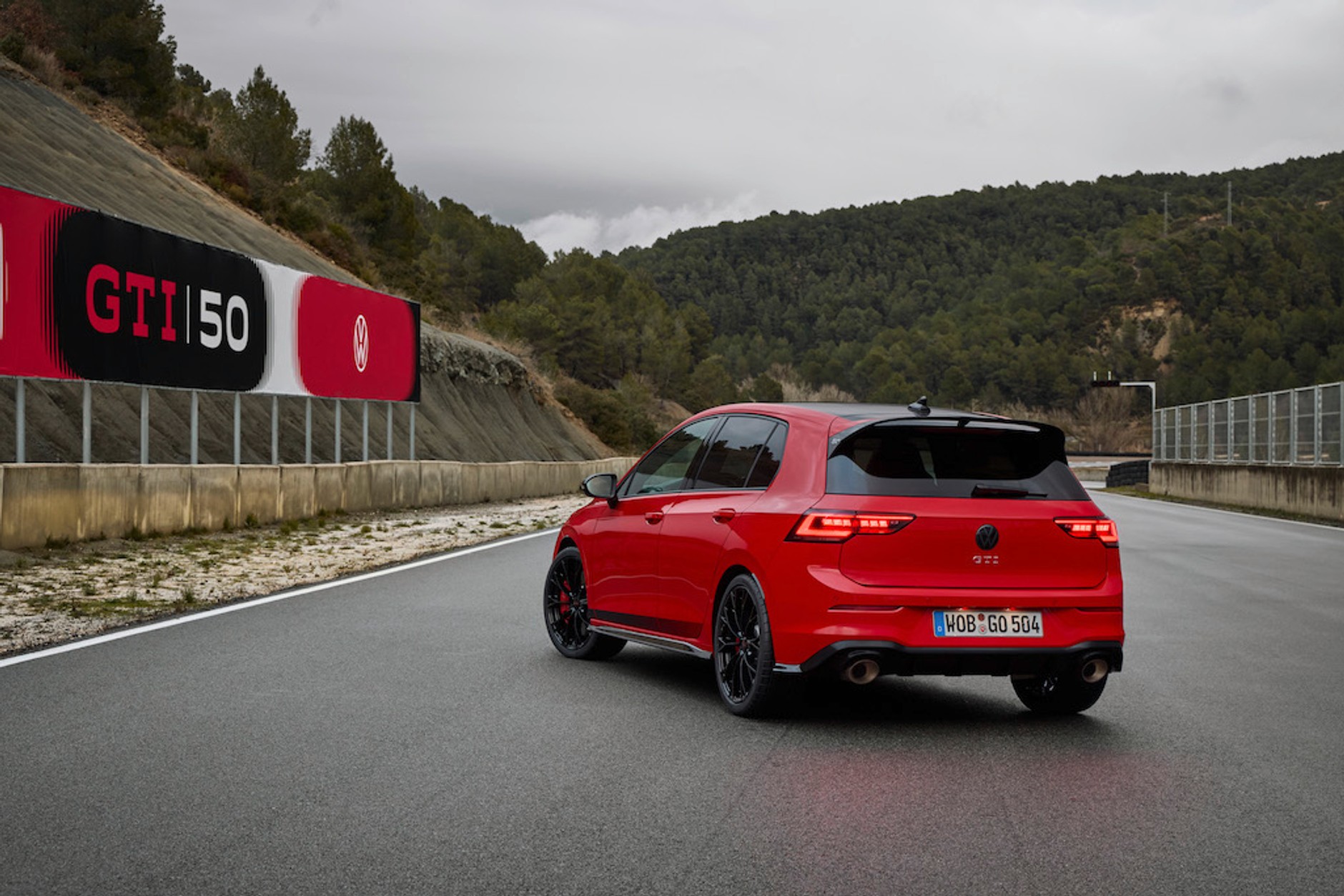 VW Golf GTI Edition 50