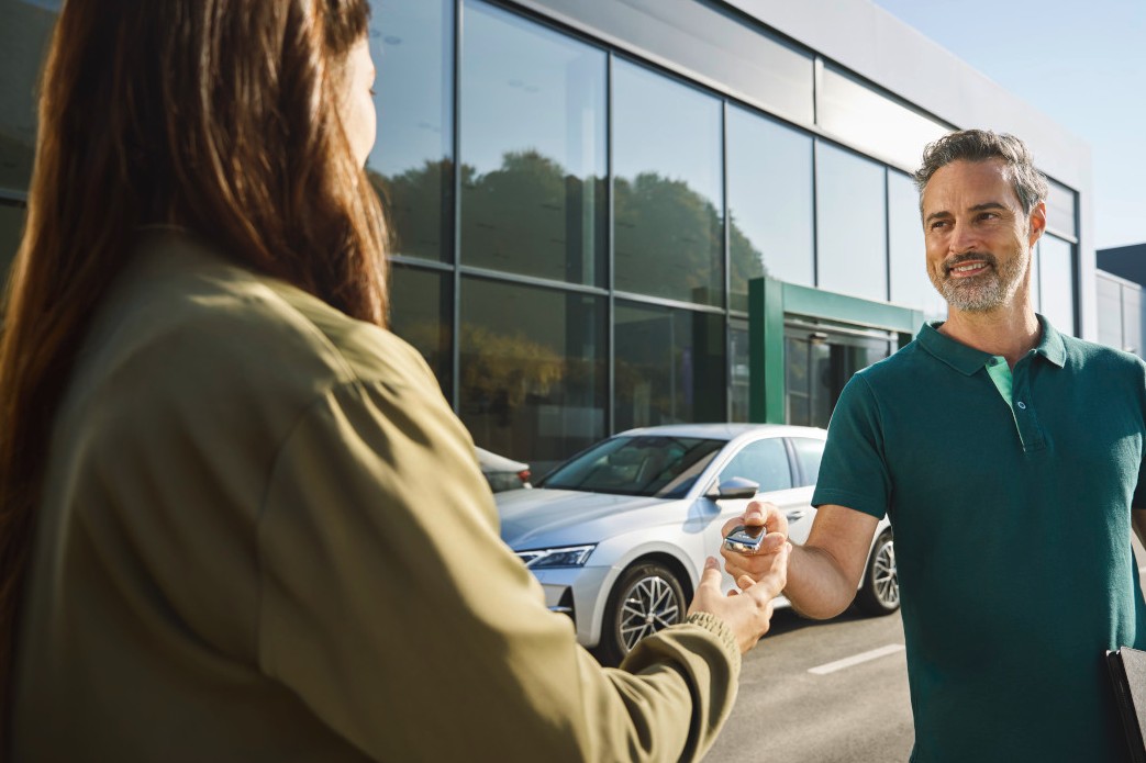 Aby mieć pewność w wakacyjnej trasie, warto zawczasu sprawdzić auto w serwisie