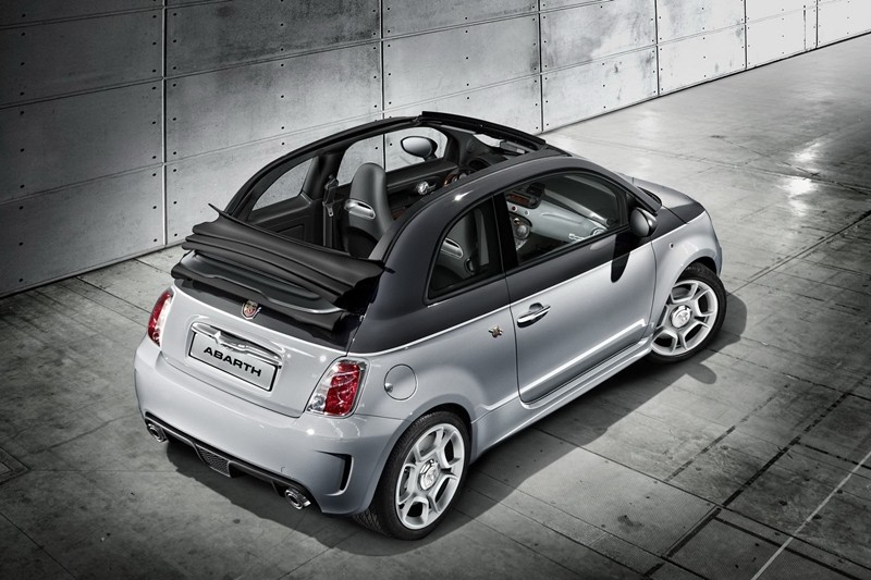 Fiat 500C Abarth – skorpion się opala