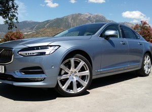 Volvo S90: sedan dla wybrednych