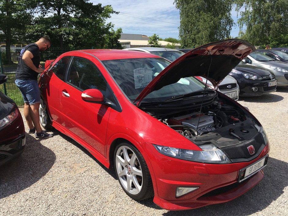 Auto z ogłoszenia: Honda Civic Type R - czyli, idealny Szwajcar
