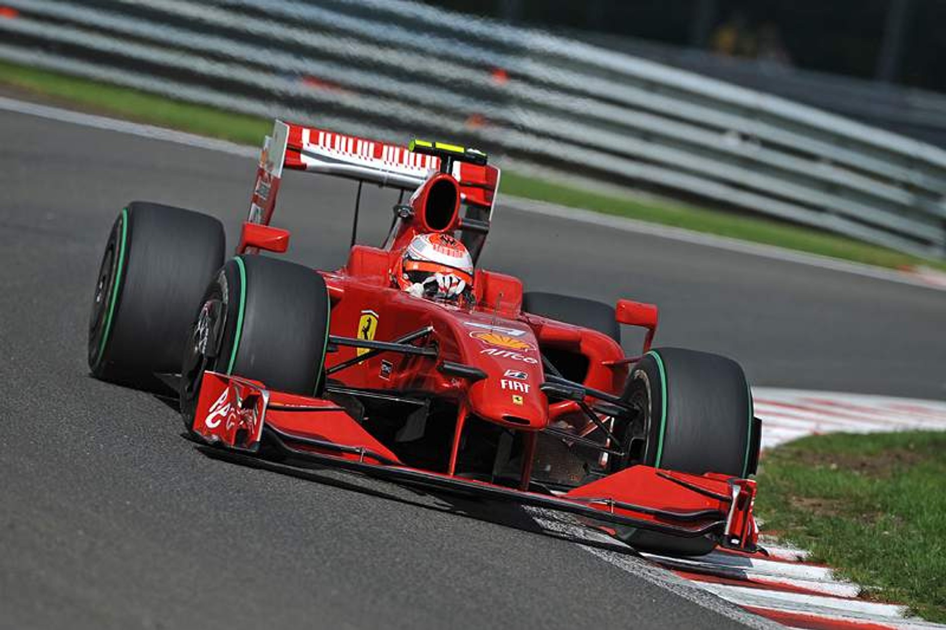 Grand Prix Belgii 2009: dwie gwiazdy wyścigu - Raikkonen i Fisichella (fotogaleria)