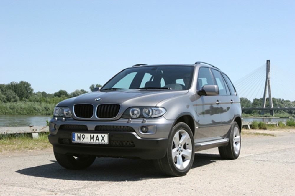 Nowy czy używany - Honda CR-V kontra BMW X5