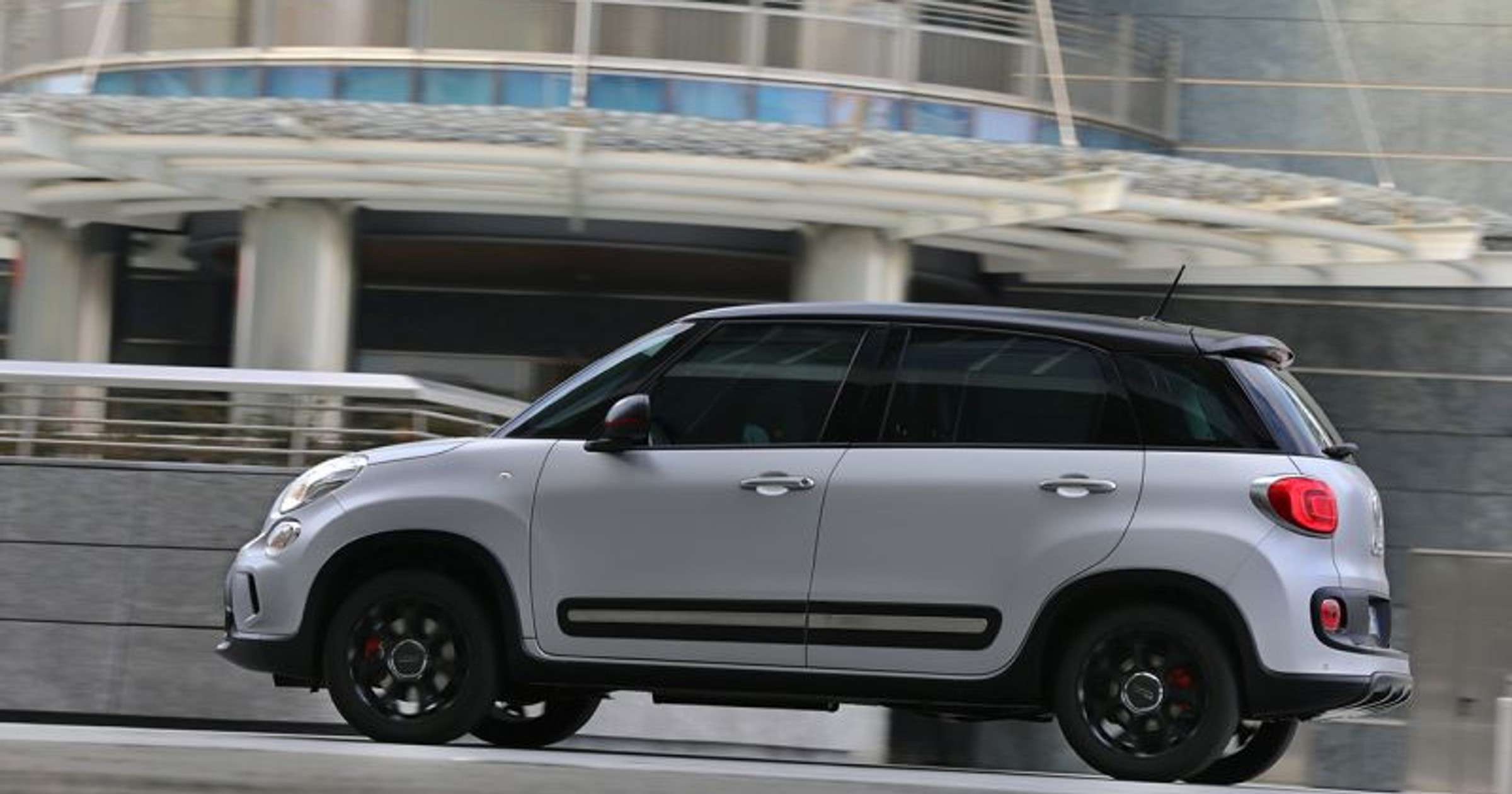 Fiat 500L Beats Edition