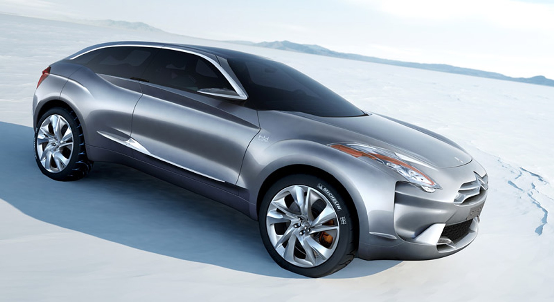 Paryż 2008: Citroën Hypnos: koncept hybrydowego crossovera