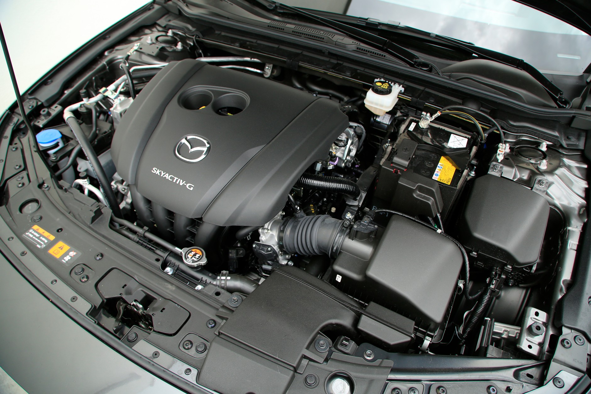 Mazda 3 sedan 2.0 Skyactive-G 6AT