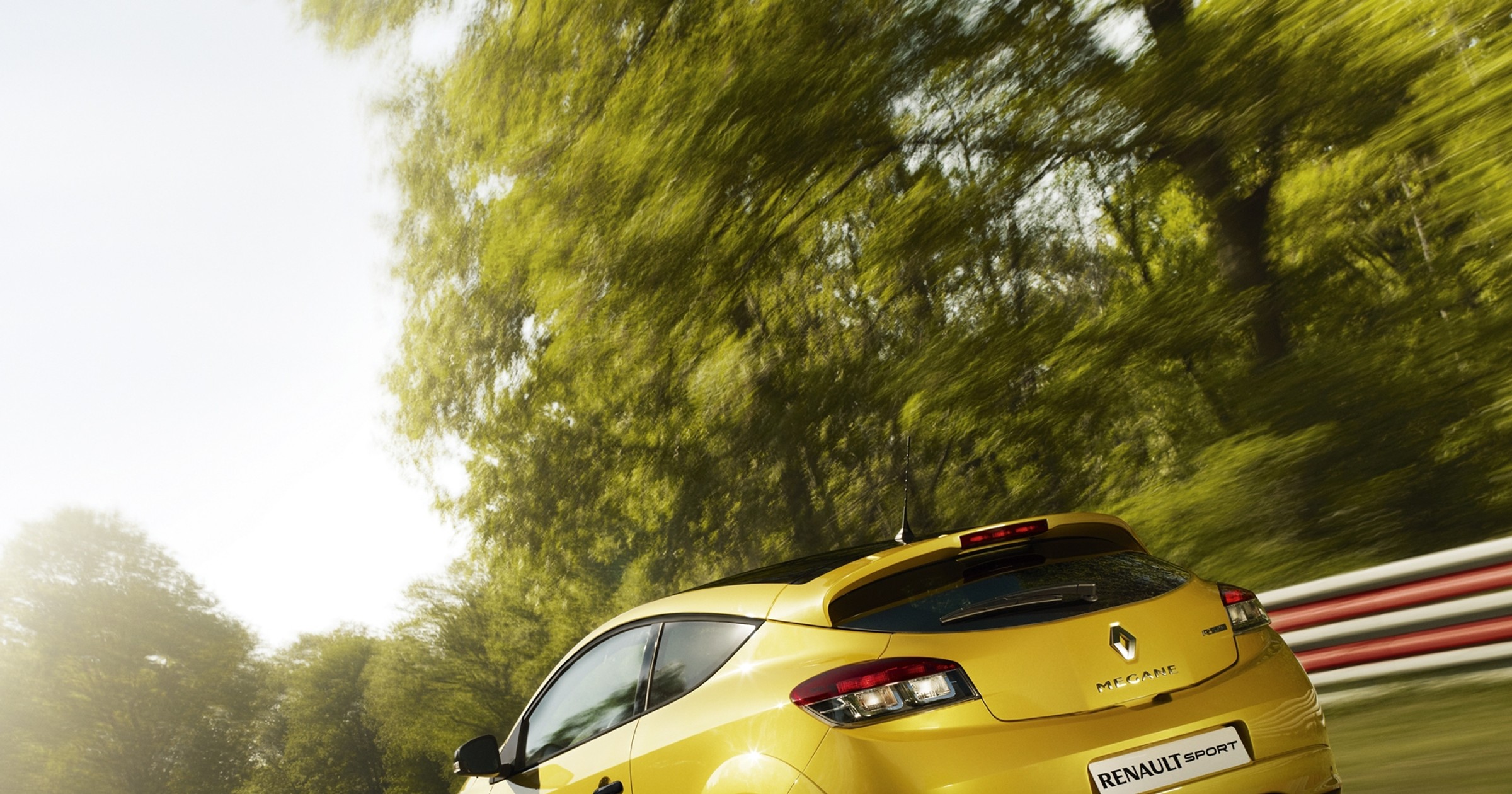 Renault Megane RS Trophy 