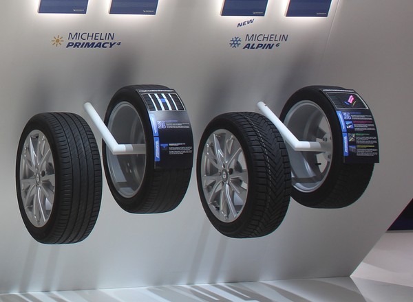 Michelin Alpin 6 – bezpieczeństwo od nowości do zużycia*