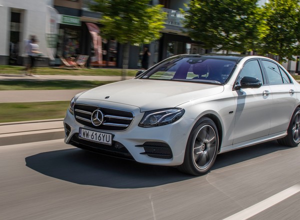 Mercedes E 300de – hybryda z dieslem – TEST