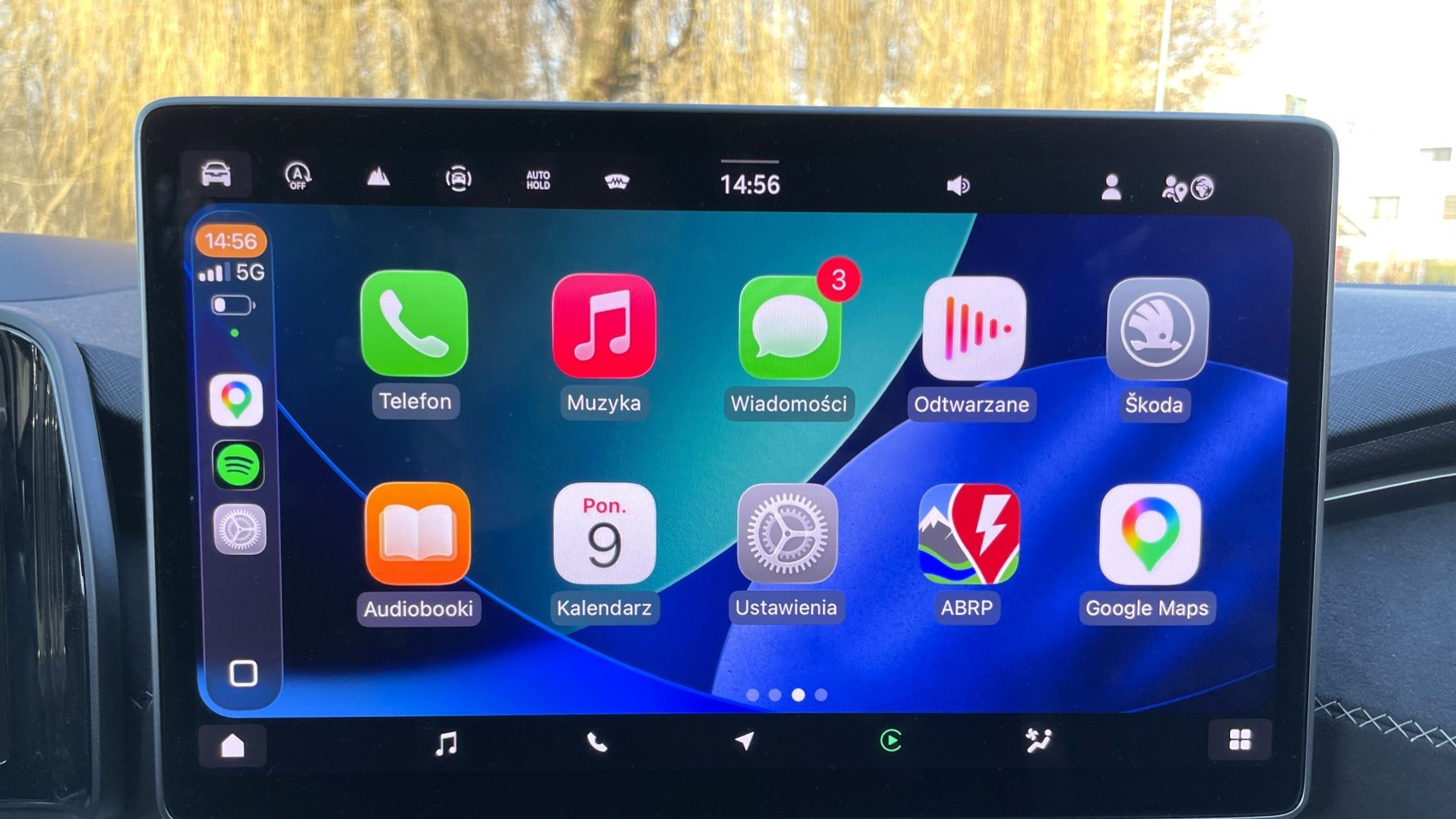 Zmiana wielkości ikonek w interfejsie Apple CarPlay