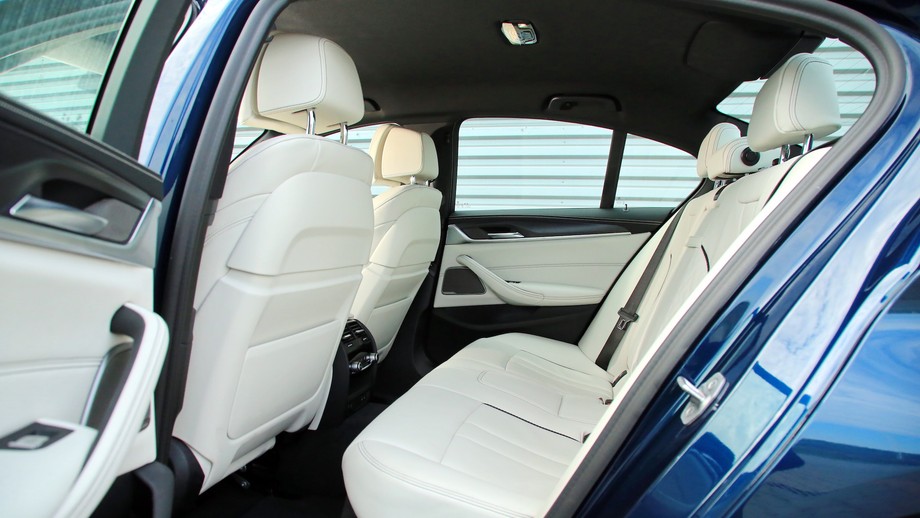 BMW 545e xDrive (2021, G30 LCI)