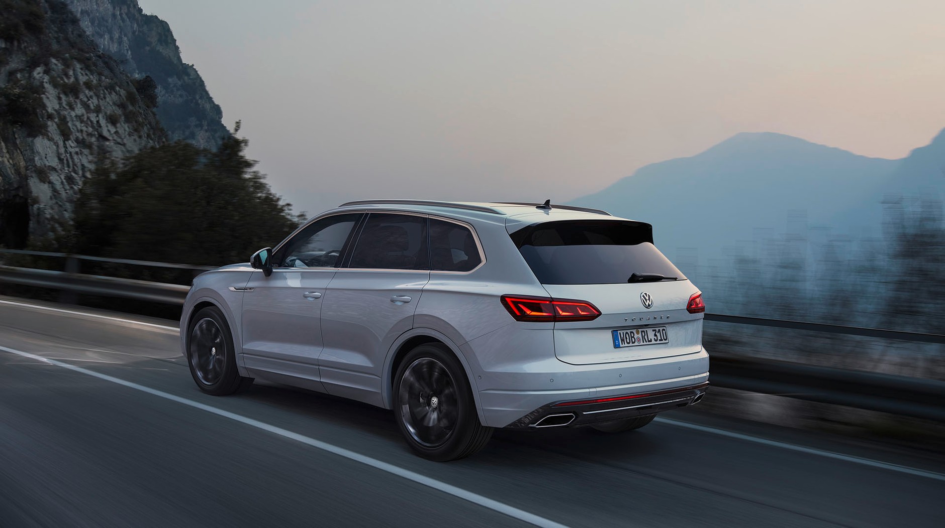 Volkswagen Touareg - bardziej limuzyna niż terenówka