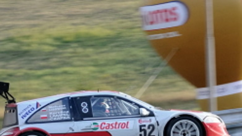 Wyścigi: Mateusz Lisowski z kolejnym tytułem