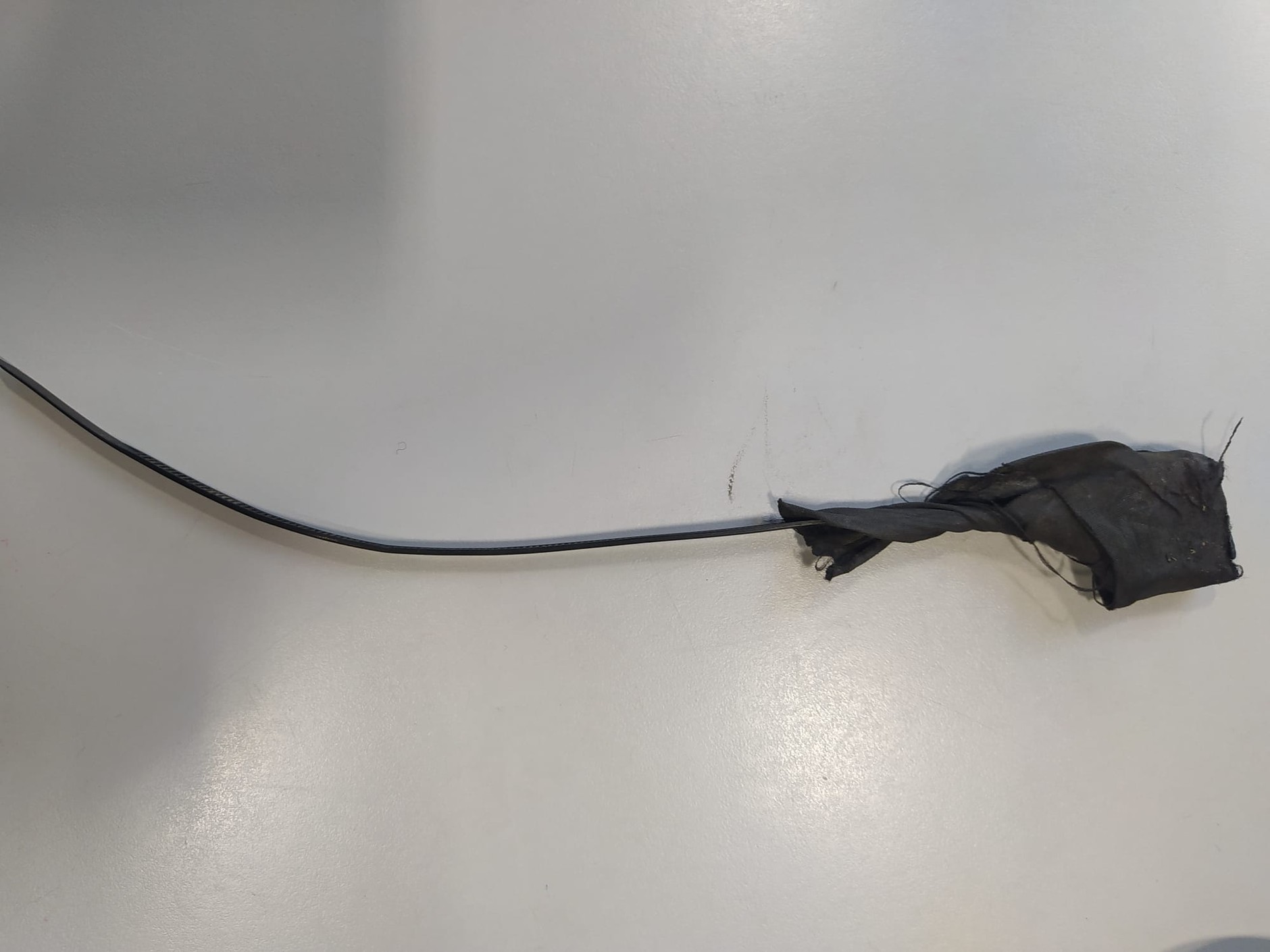 Magnes służący do zakłócenia prawidłowego działania tachografu