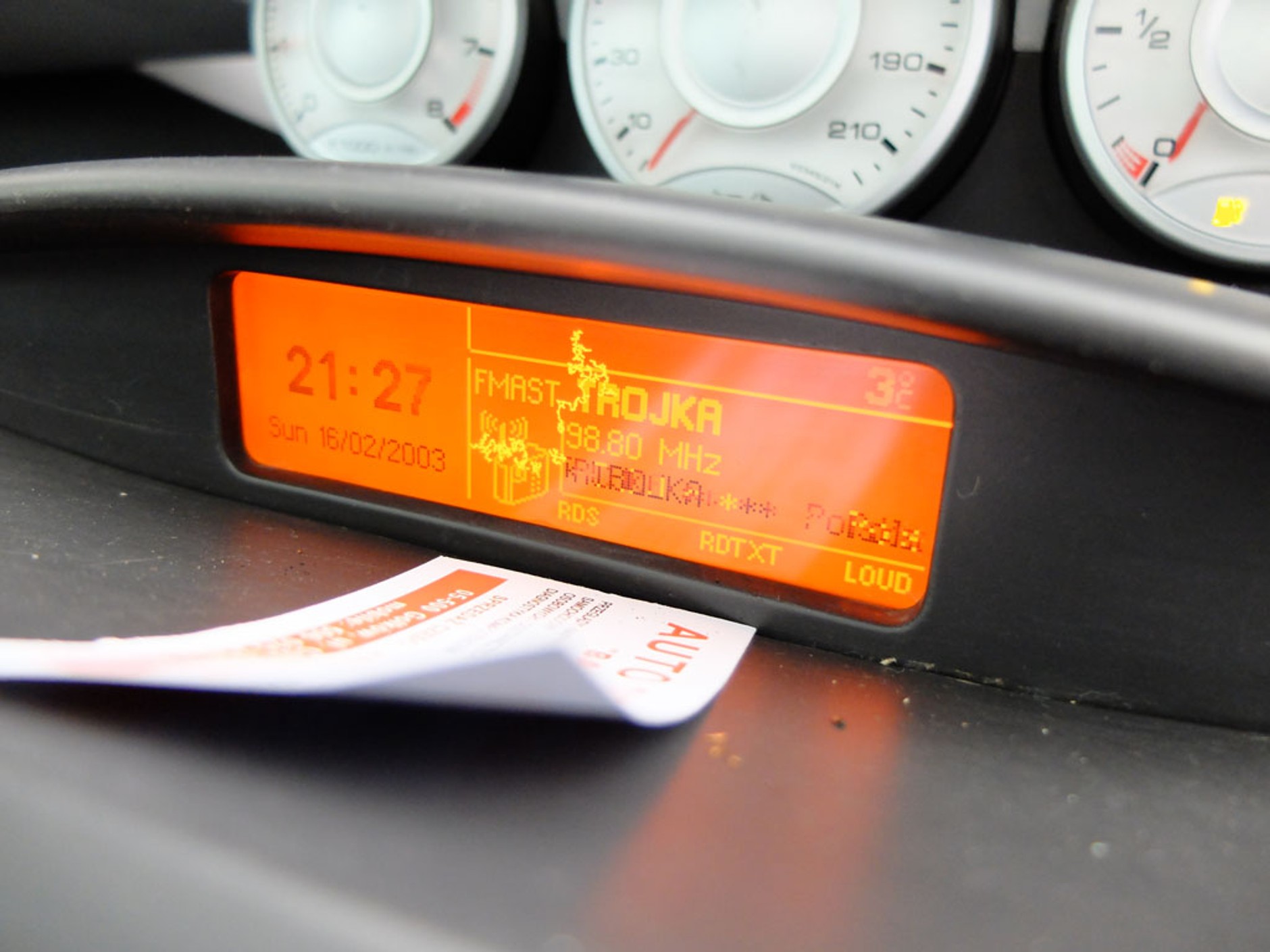 Auto z ogłoszenia - Citroen C8: fajny, jeśli masz wadę wzroku