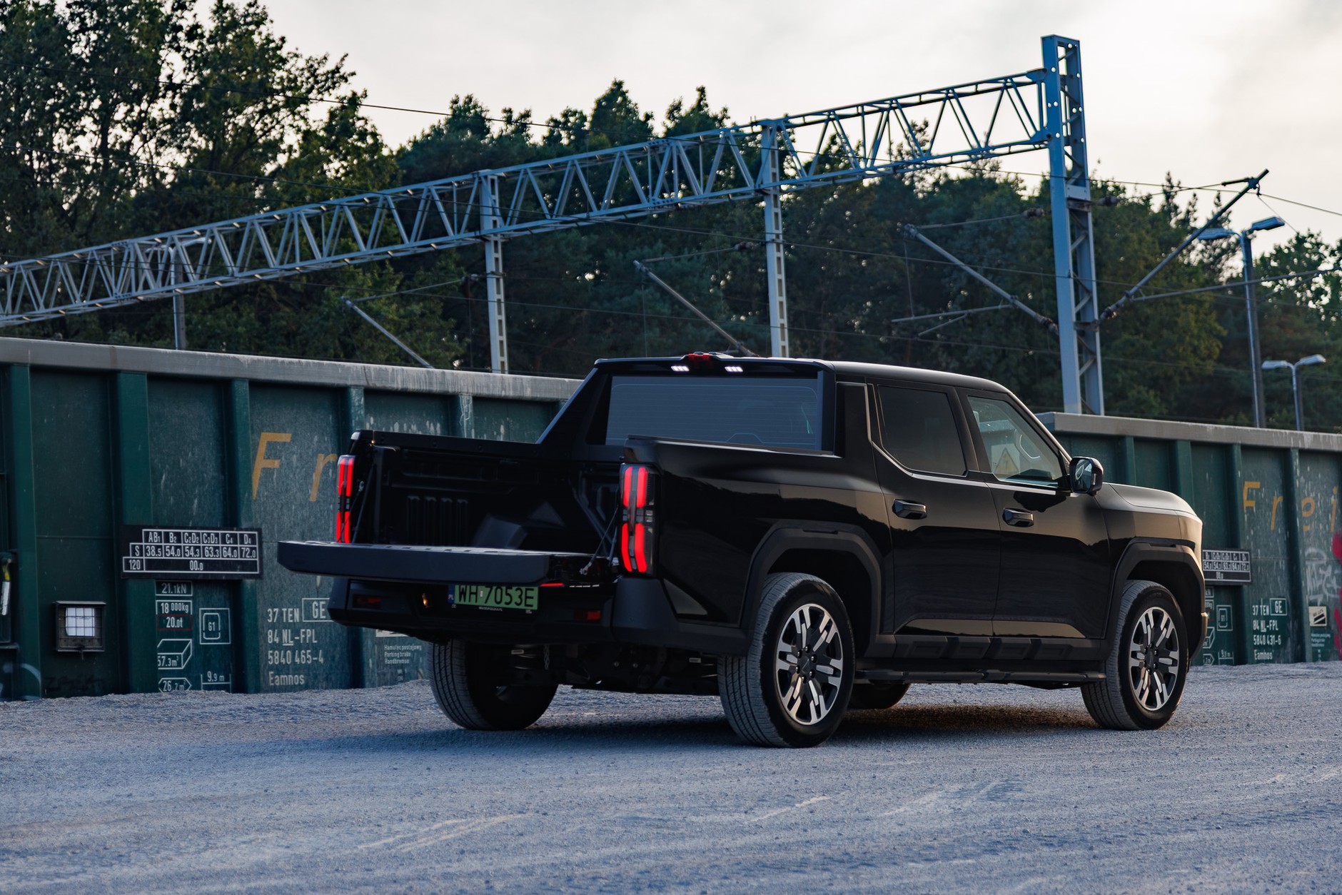 2025 Maxus eTerron 9