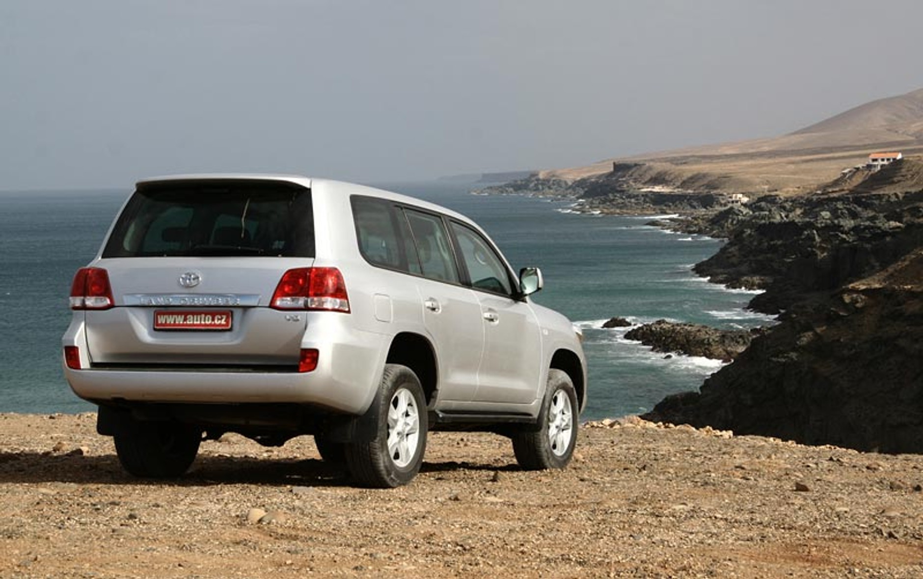 Toyota Land Cruiser V8: pierwsze wrażenia