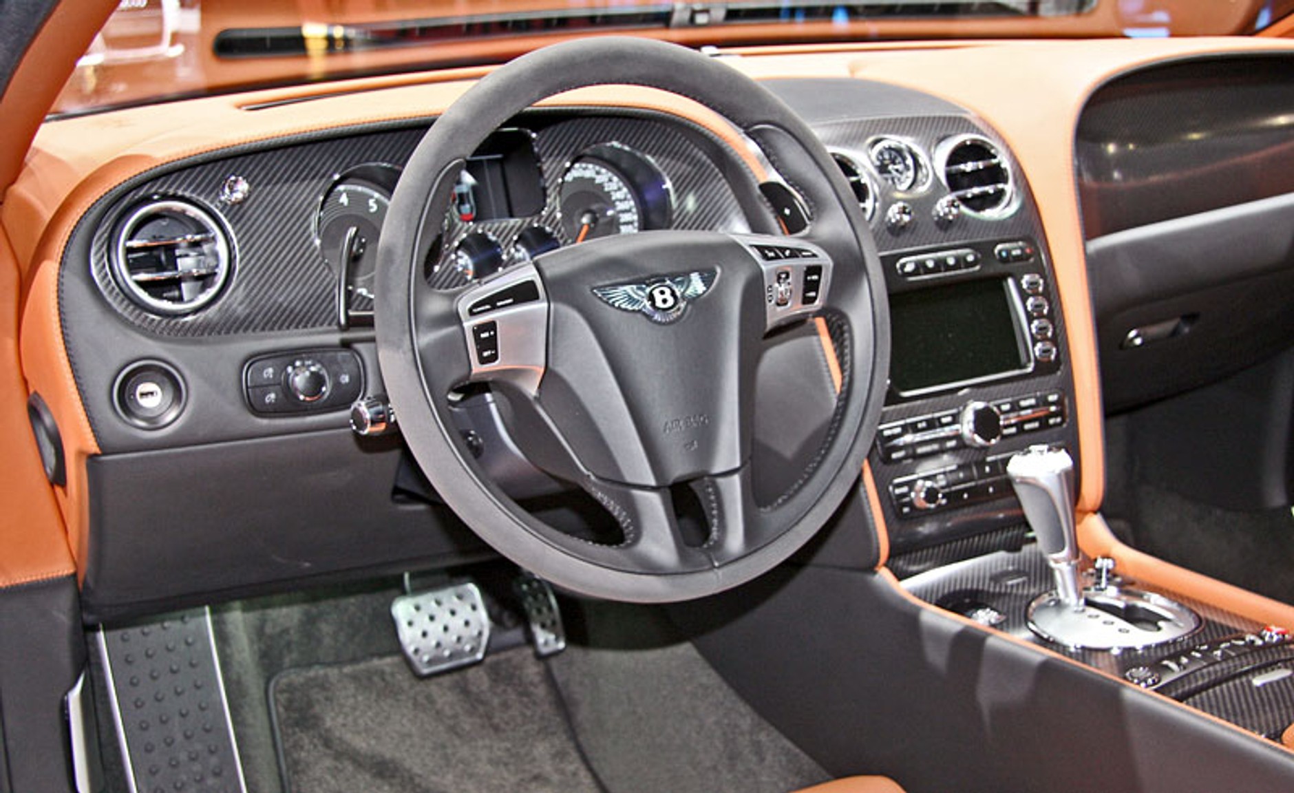 Genewa 2009: Bentley Continental Supersports jest najszybszy