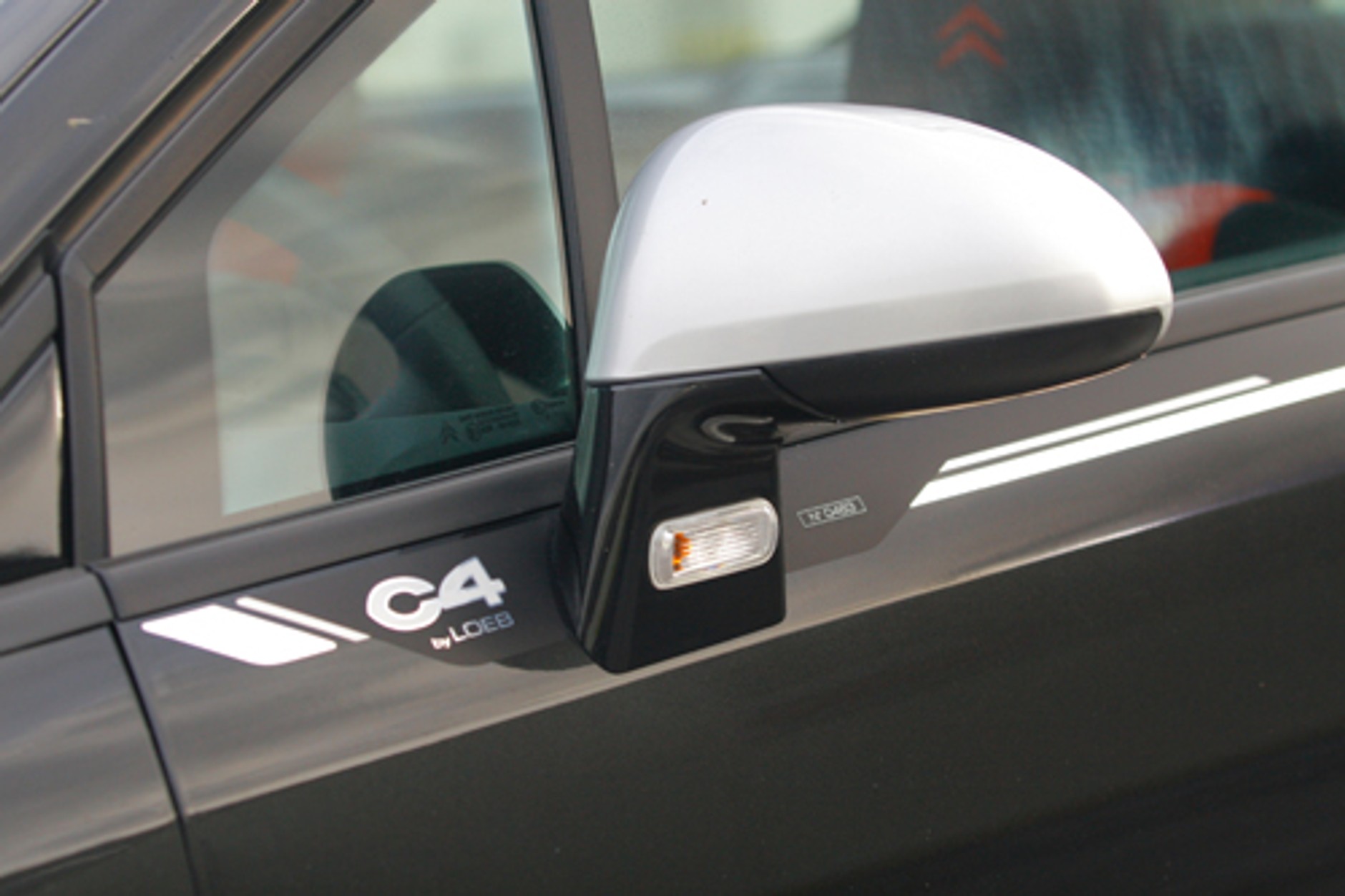 Citroën C4 Loeb - Z rajdowym duchem