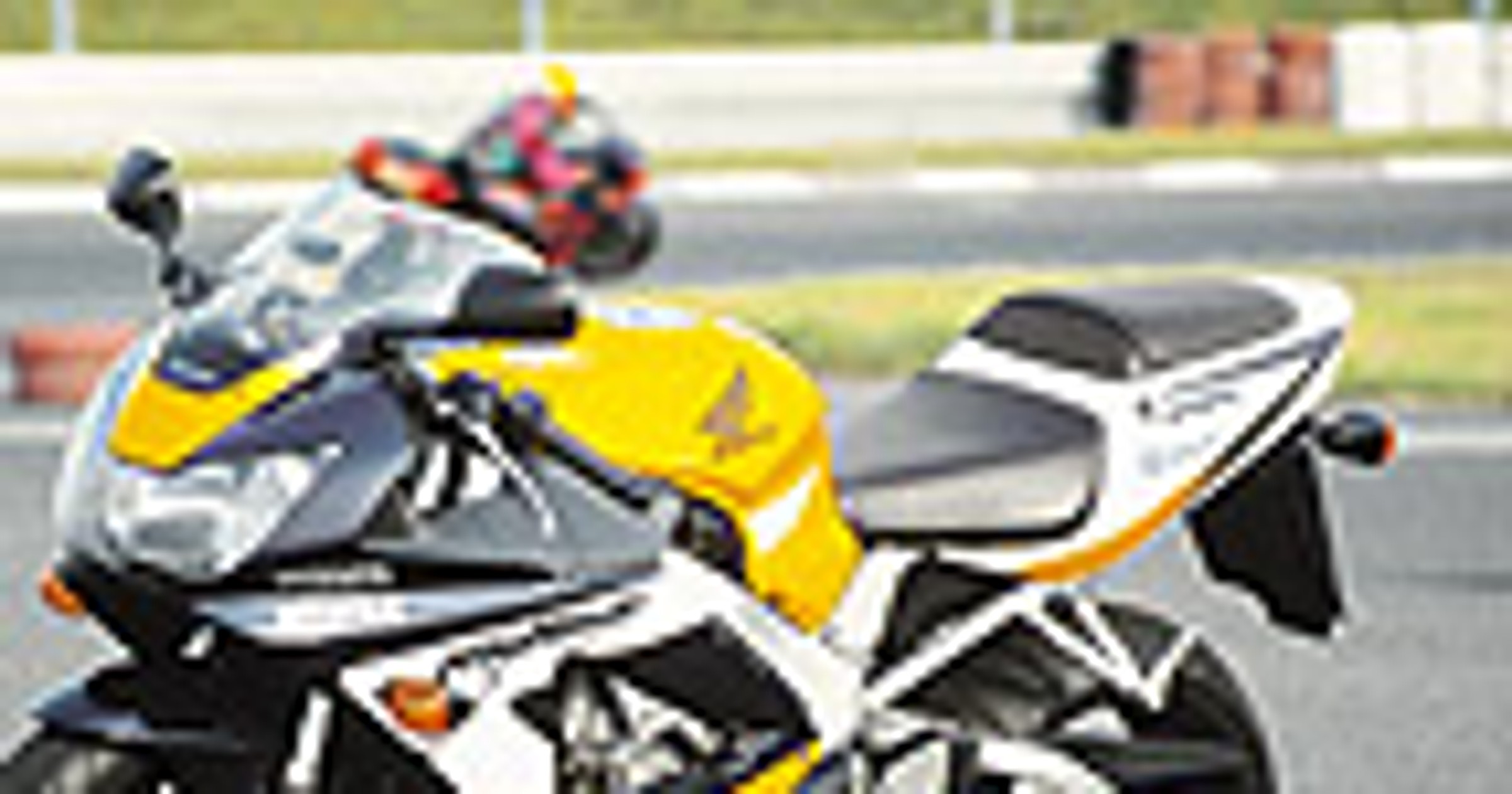 Honda CBR 900 RR Fireblade - Nie dla nowicjuszy