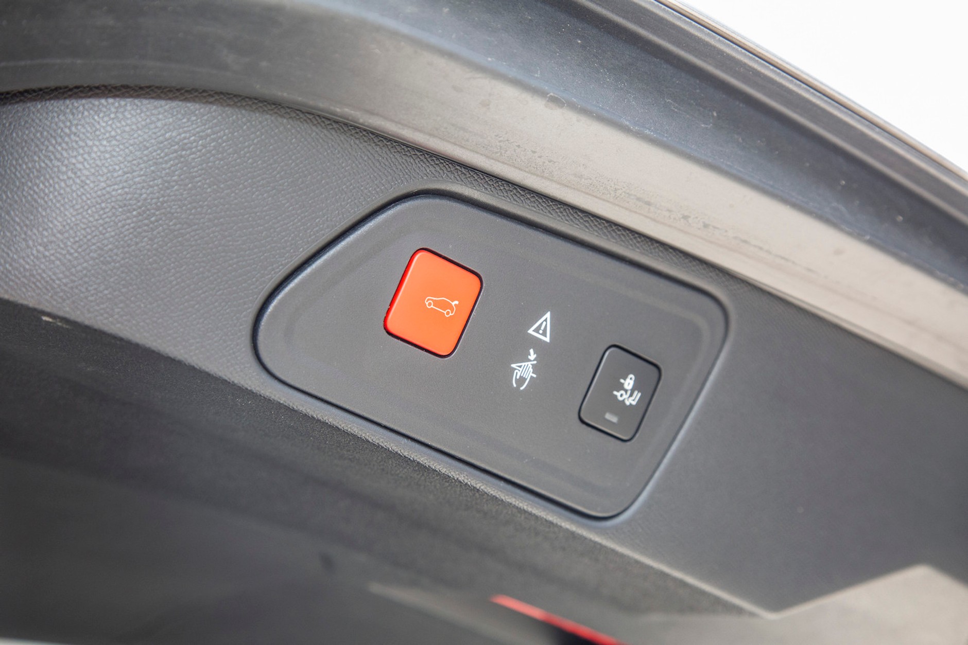 Peugeot 3008 Crossway – w podróżniczym przebraniu