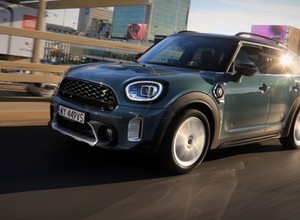 MINI Countryman Cooper SE – udane zgranie przeciwieństw