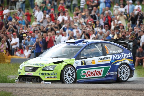 Sébastien Loeb zmniejsza straty