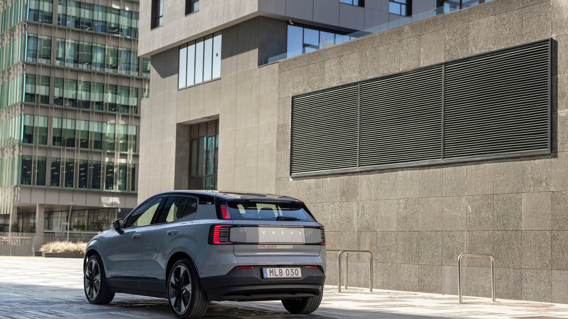 Volvo EX30