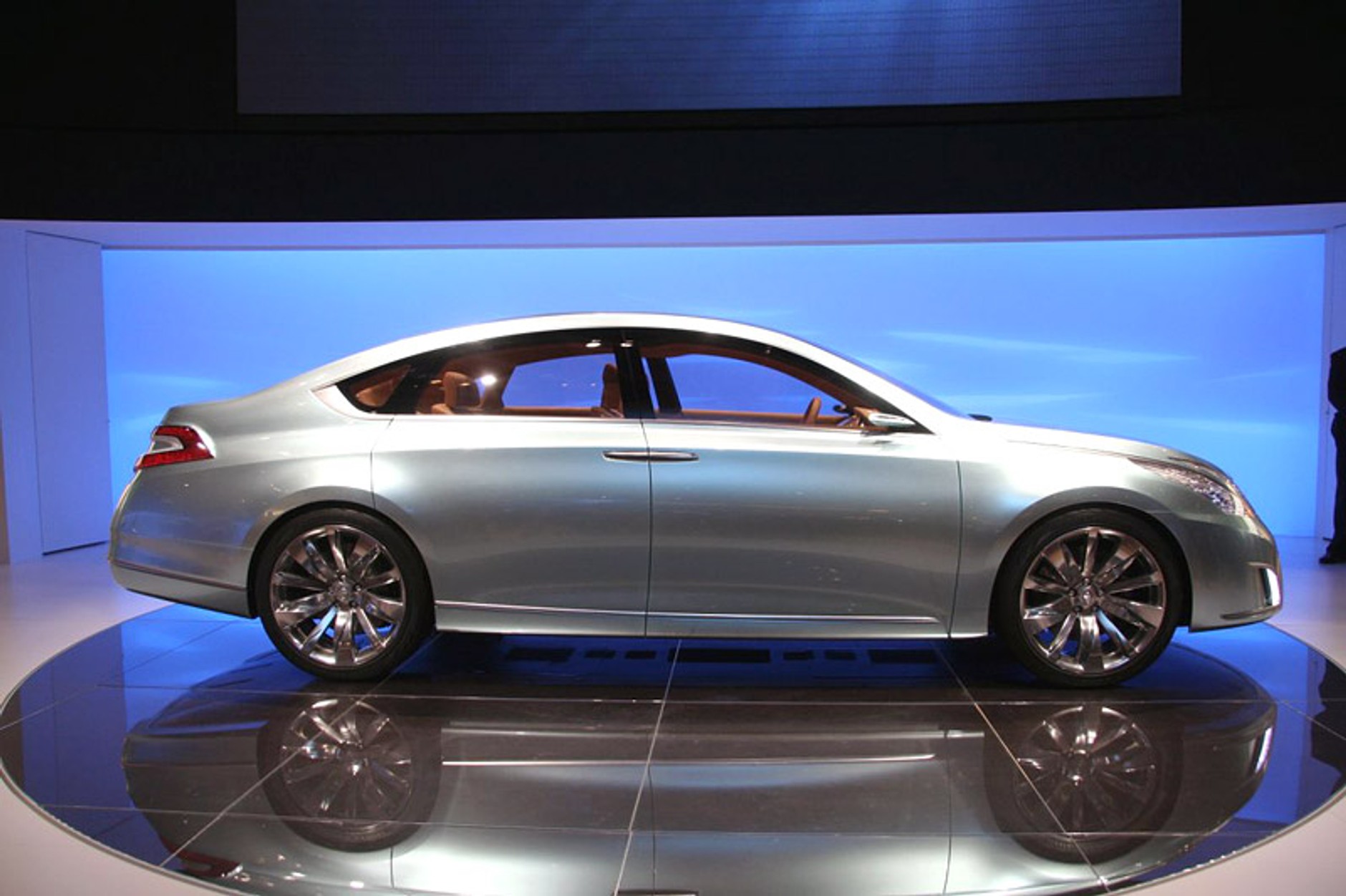 Tokio Motor Show 2007: Nissan Intima - nowoczesne życie z dieslem