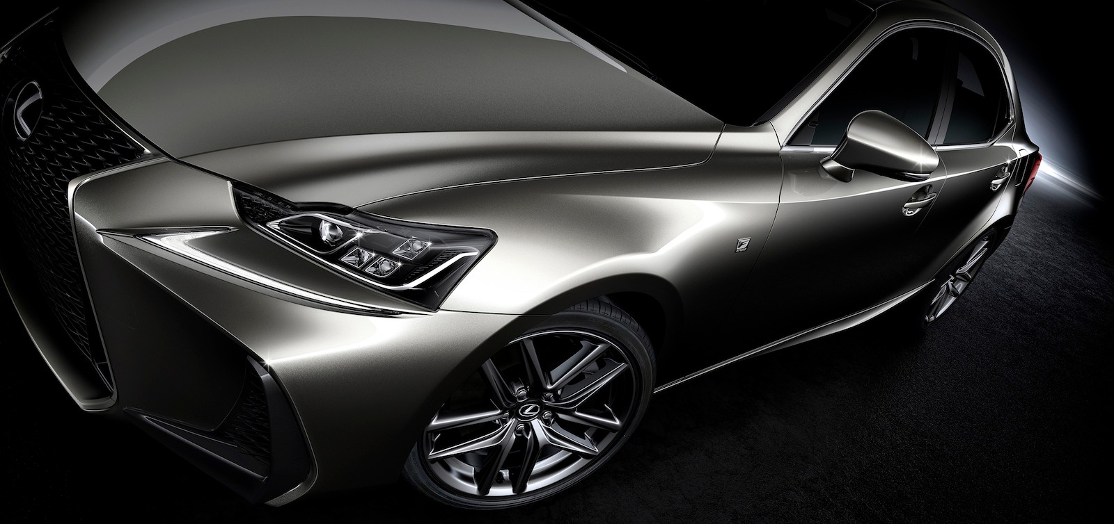 Lexus IS po liftingu