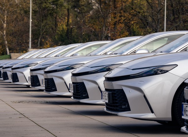 Toyota sprzedała w Polsce ponad 400 tys. hybryd. Wśród nich króluje Corolla