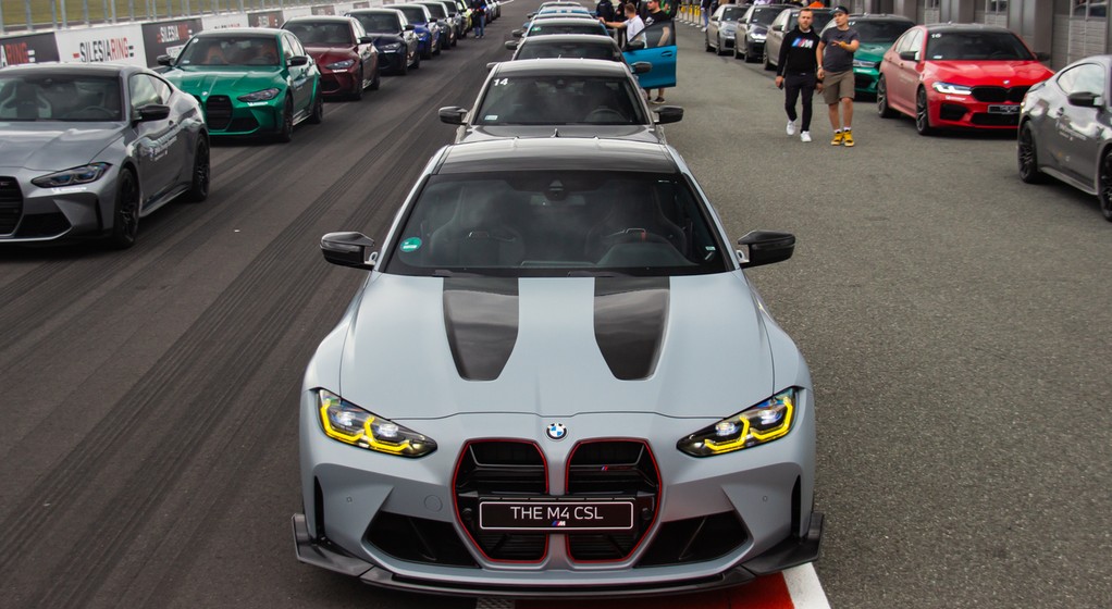 BMW M4 CSL
