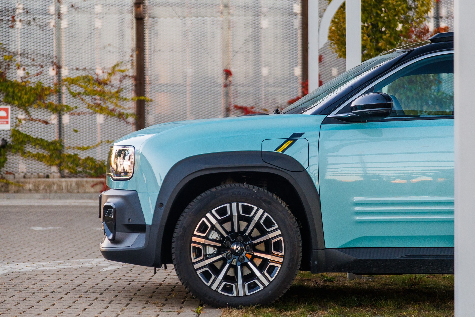 Renault 4 E-Tech Electric