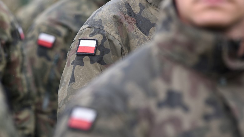 Pijany żołnierz jechał ciężarówką