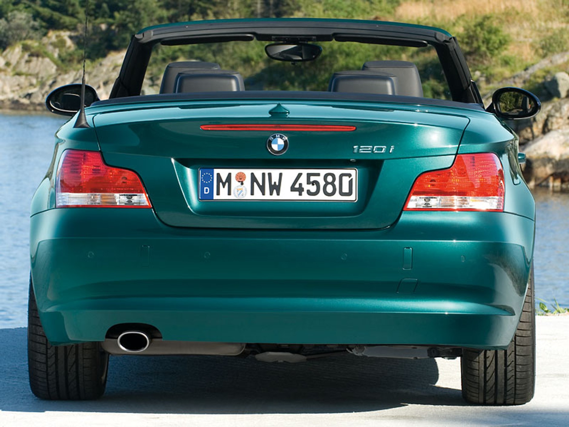 BMW 1 Cabrio: nowe fotografie i oficjalne informacje