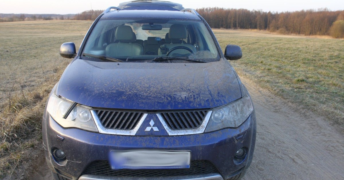 Mitsubishi zatrzymane przy granicy z Białorusią