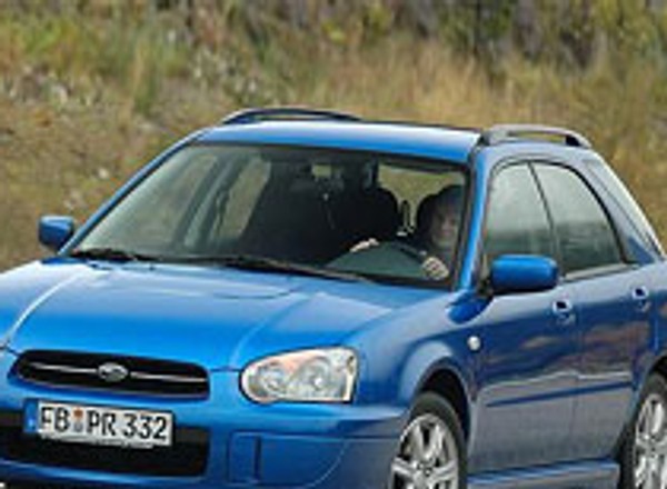 Subaru Impreza 2.0 RS-młodszy brat legendy