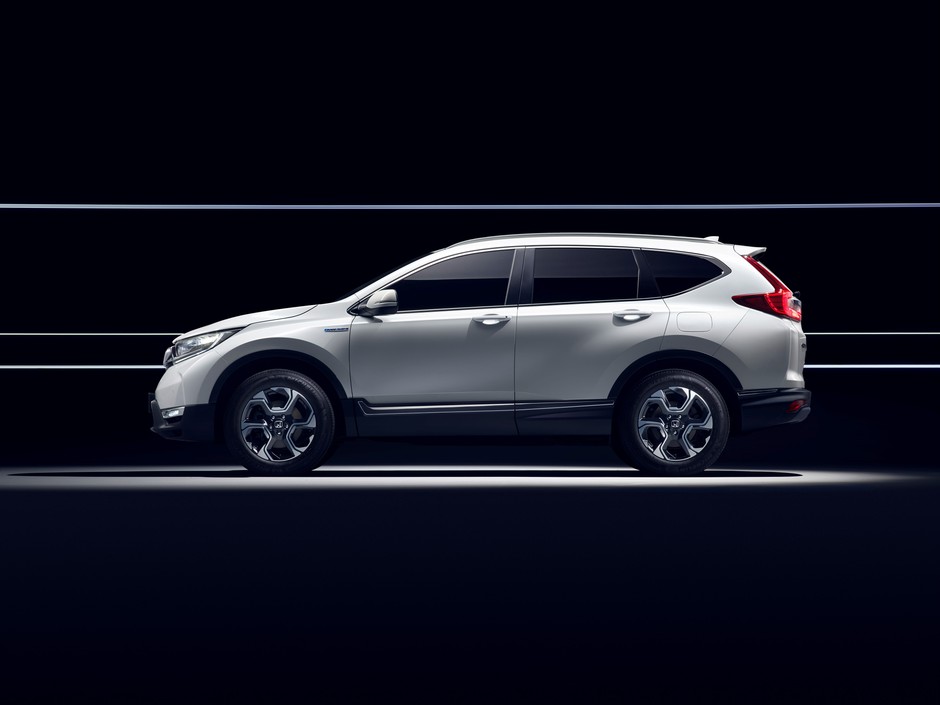 Honda CR-V Hybrid – prototyp we Frankfurcie