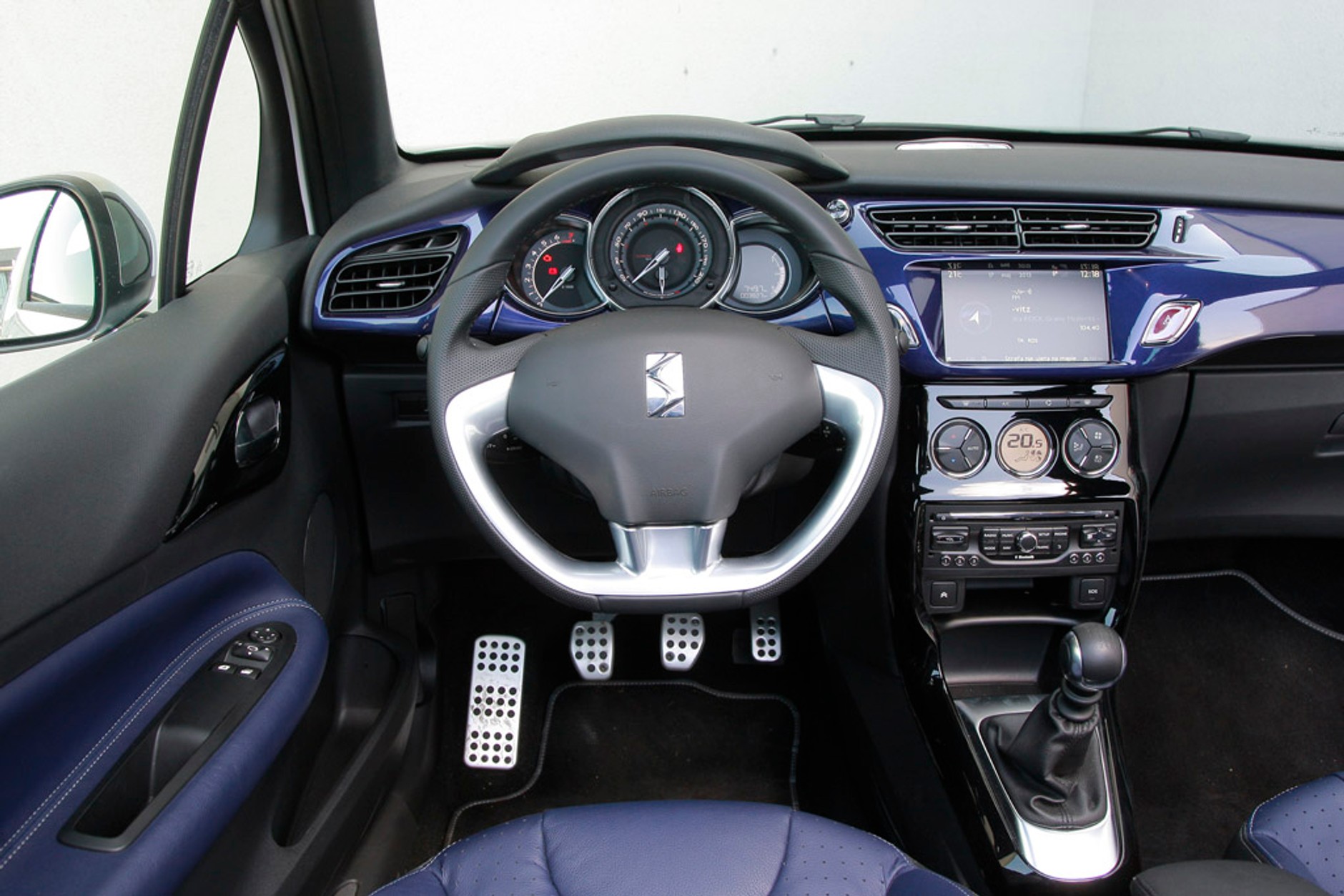 Test Citroena DS3: cabrio w niepełnym wymiarze