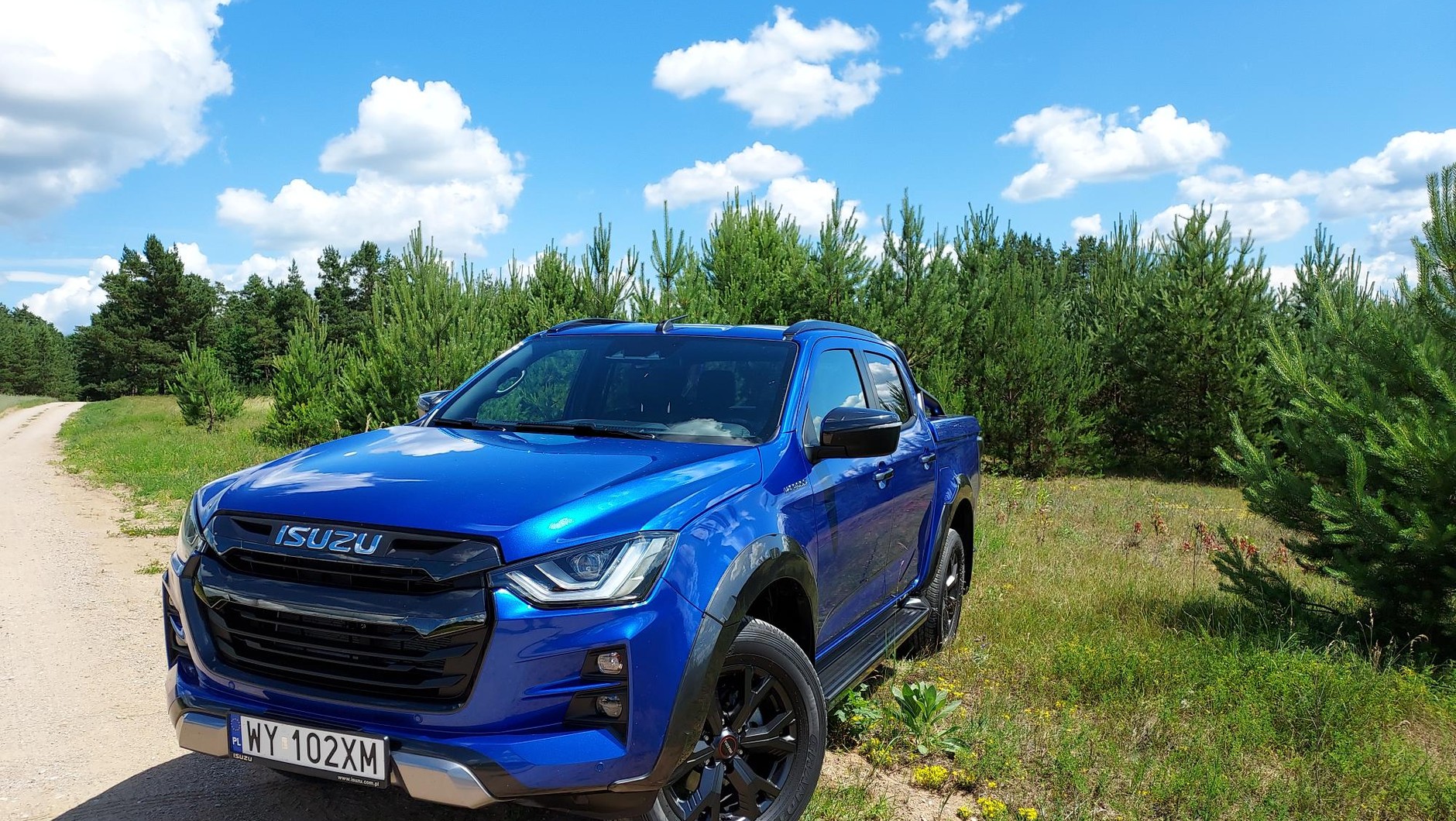 Isuzu D-Max 2023, lifting