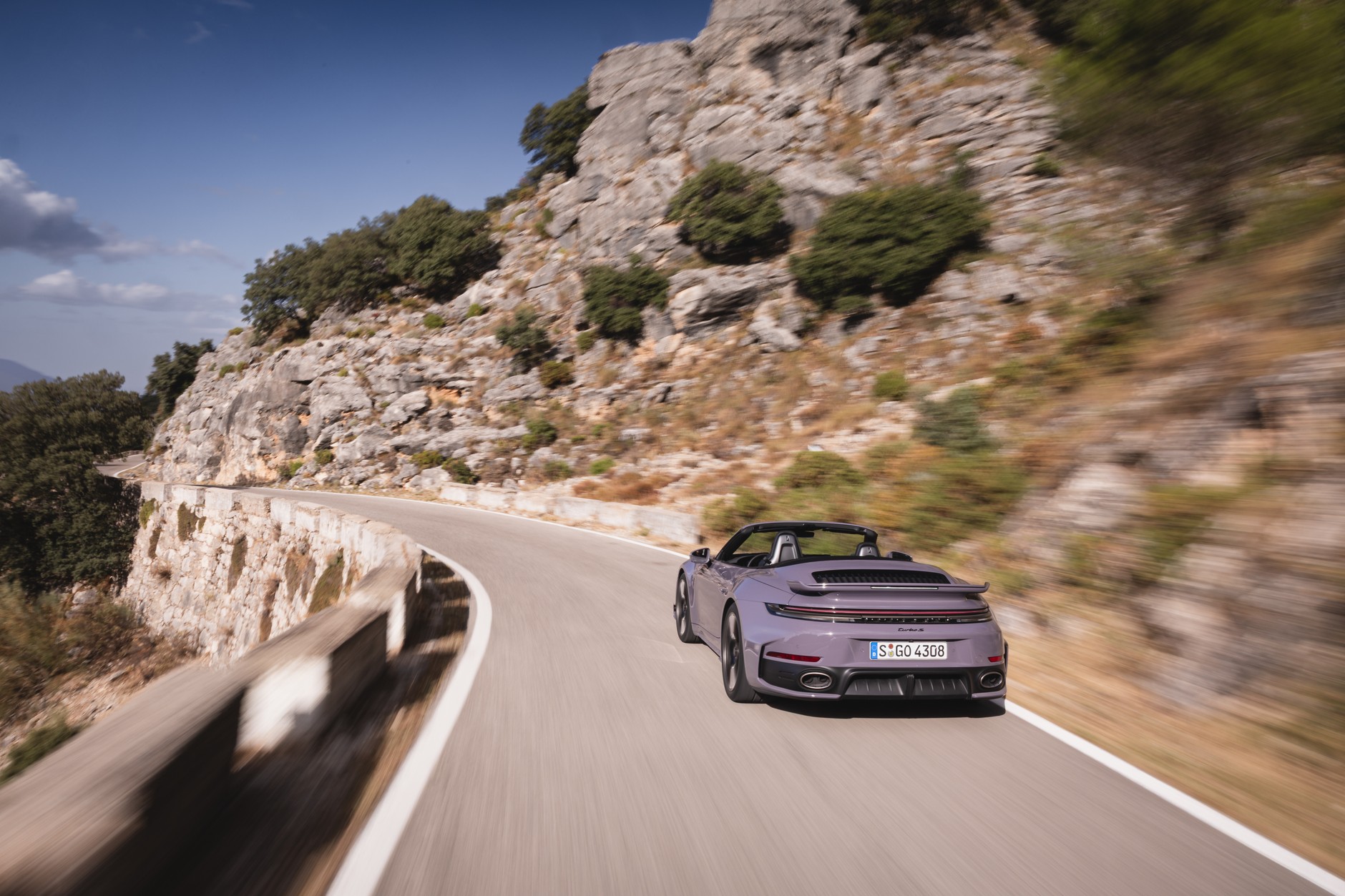 Porsche 911 Turbo S (992.2)
